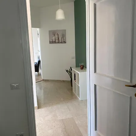 Nel Řím